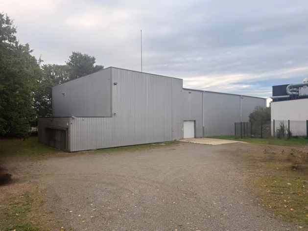 Location entrepôts / activités La Mézière Cushman & Wakefield