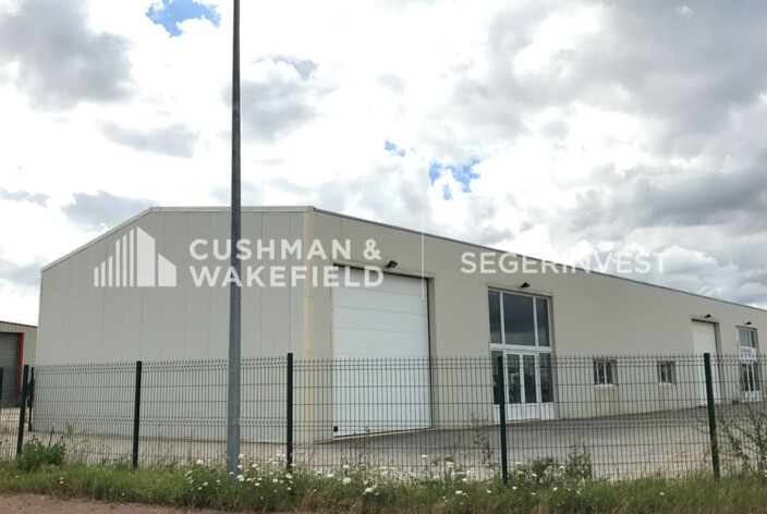 Location entrepôts / activités Varennes-le-Grand Cushman & Wakefield
