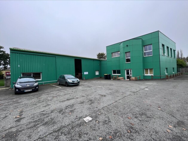 Location entrepôts / activités Betton Cushman & Wakefield