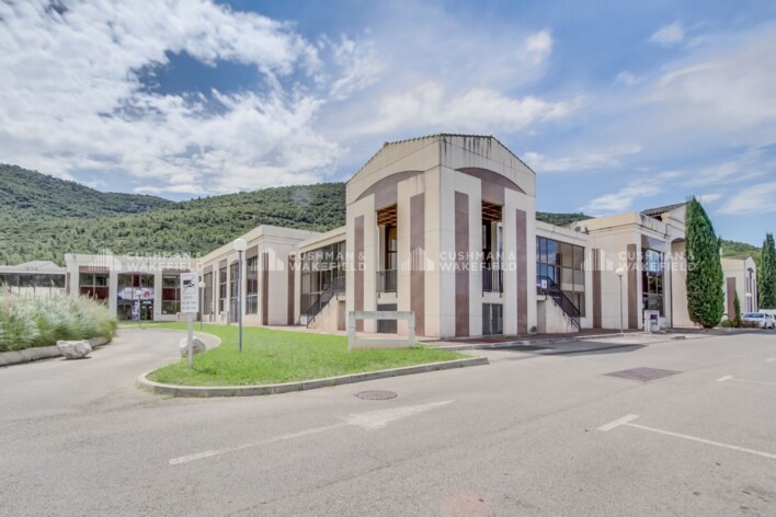 Location bureaux Gémenos Cushman & Wakefield