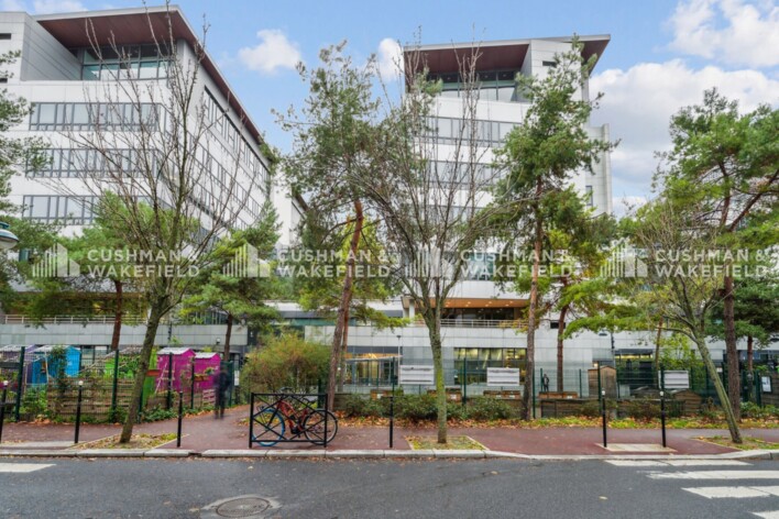 Location bureaux Clichy Cushman & Wakefield