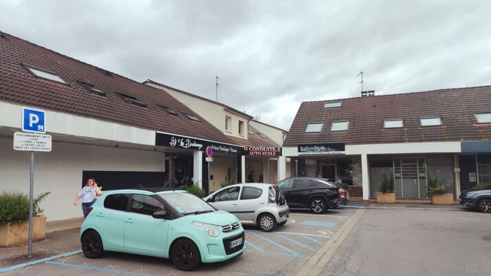 Location commerces Ballainvilliers Cushman & Wakefield