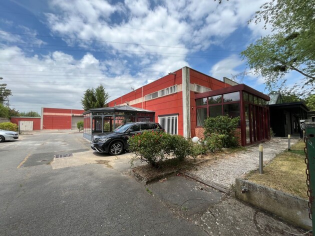 Location entrepôts / activités Lisses Cushman & Wakefield