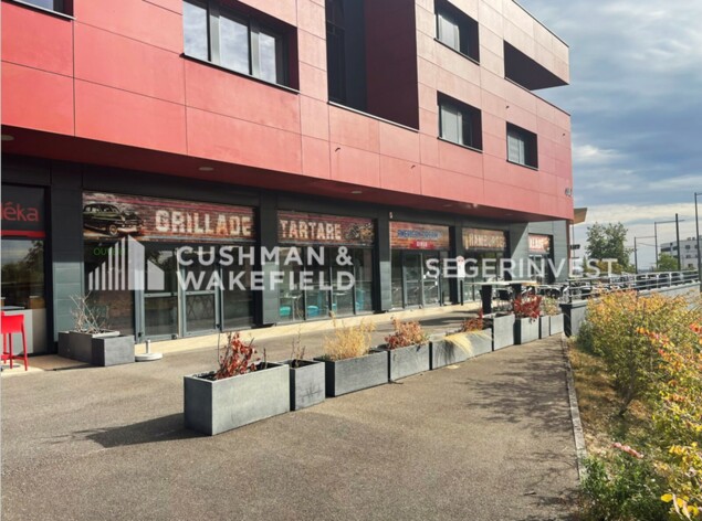 Location commerces Dijon Cushman & Wakefield