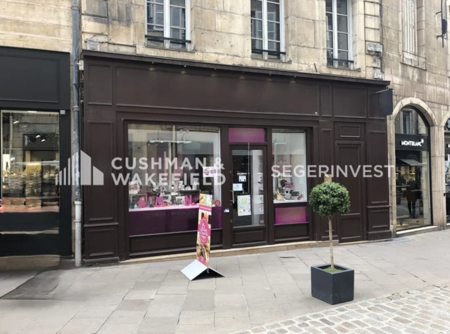Location commerces Dijon Cushman & Wakefield