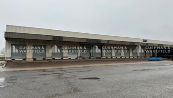Achat ou Location logistique Ennery Cushman & Wakefield