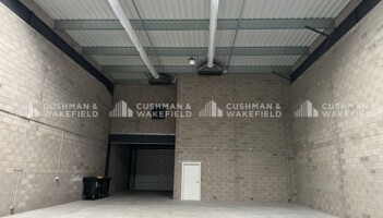 Location entrepôts / activités Bernolsheim Cushman & Wakefield