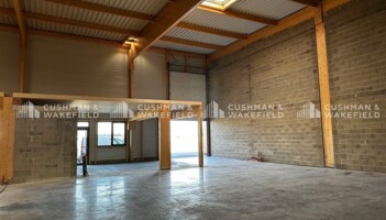 Achat entrepôts / activités Illzach Cushman & Wakefield