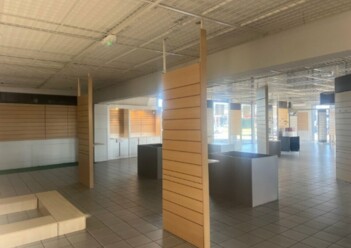 Location commerces Nîmes Cushman & Wakefield