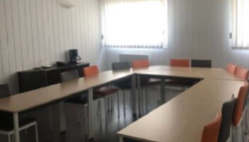 Location entrepôts / activités Châteaubourg Cushman & Wakefield