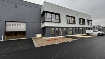 Location entrepôts / activités Saint-Priest Cushman & Wakefield