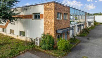 Location entrepôts / activités Les Ulis Cushman & Wakefield