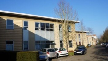Location bureaux Voisins-le-Bretonneux Cushman & Wakefield