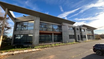 Location entrepôts / activités Décines-Charpieu Cushman & Wakefield