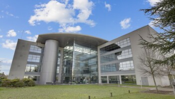 Location bureaux Guyancourt Cushman & Wakefield