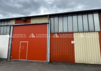 Location entrepôt / activités Bischheim Cushman & Wakefield