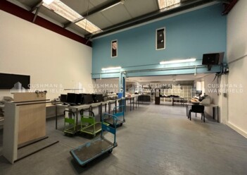 Location entrepôts / activités Mundolsheim Cushman & Wakefield