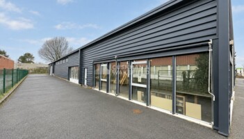 Location entrepôts / activités Pessac Cushman & Wakefield