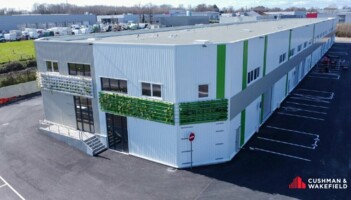 Achat entrepôts / activités Tresses Cushman & Wakefield