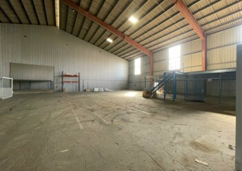 Location entrepôts / activités Bassens Cushman & Wakefield