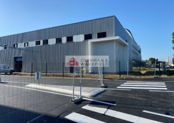 Location entrepôts / activités Nîmes Cushman & Wakefield