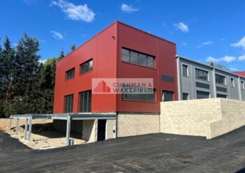 Location entrepôts / activités Nîmes Cushman & Wakefield
