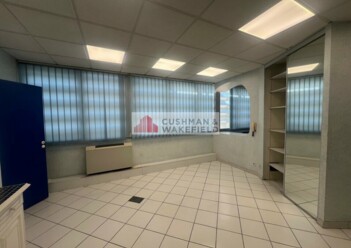 Achat bureaux Nîmes Cushman & Wakefield