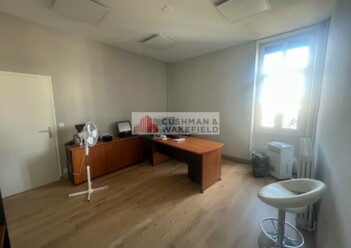 Achat bureaux Nîmes Cushman & Wakefield