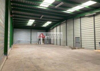 Location entrepôts / activités Nîmes Cushman & Wakefield