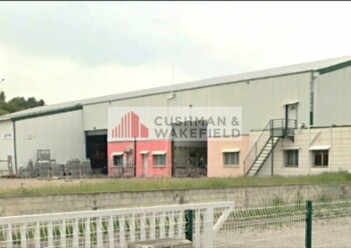 Location entrepôts / activités Nîmes Cushman & Wakefield