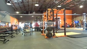 Location commerces Nîmes Cushman & Wakefield