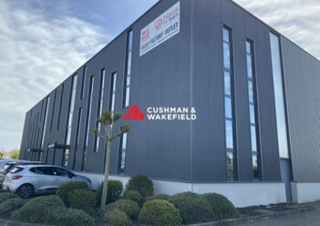 Location entrepôt / activités Castelnau-d'Estrétefonds Cushman & Wakefield