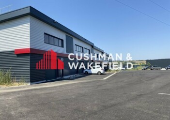 Achat entrepôt / activités Sainte-Foy-d'Aigrefeuille Cushman & Wakefield