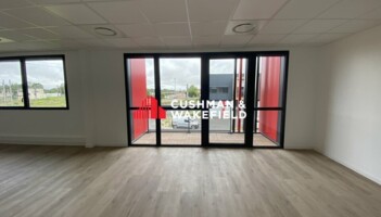 Location entrepôts / activités Fenouillet Cushman & Wakefield