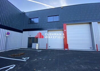Location entrepôts / activités Bruguières Cushman & Wakefield