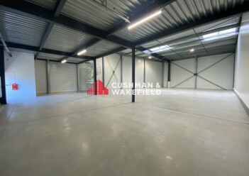 Location entrepôts / activités Bruguières Cushman & Wakefield
