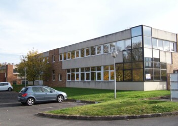 Location bureaux Bièvres Cushman & Wakefield