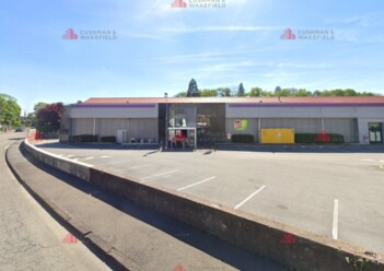 Location commerces Besançon Cushman & Wakefield