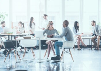 Location entrepôts / activités Antony Cushman & Wakefield