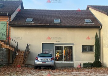 Location entrepôts / activités Quetigny Cushman & Wakefield