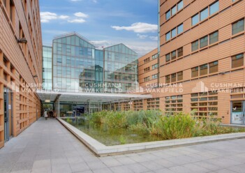 Location bureaux privés Paris 19 Cushman & Wakefield