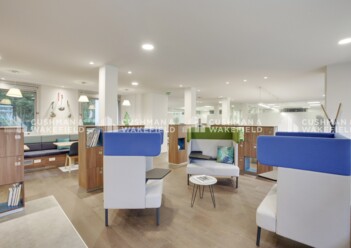 Location bureaux privés Neuilly-sur-Seine Cushman & Wakefield