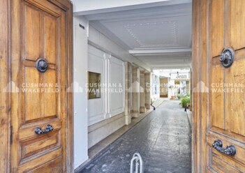 Location bureaux privés Paris 8 Cushman & Wakefield