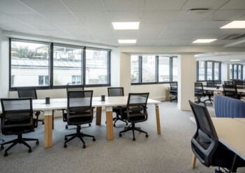 Location bureaux privés Paris 17 Cushman & Wakefield