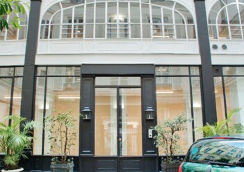 Location plateaux indépendants Paris 8 Cushman & Wakefield