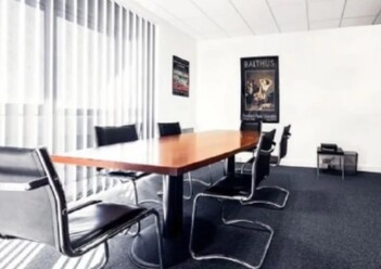 Location bureaux privés École-Valentin Cushman & Wakefield