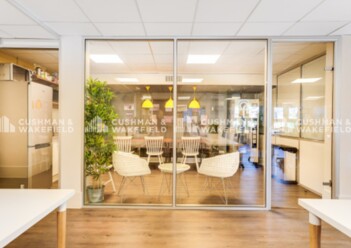 Location bureaux privés Paris 17 Cushman & Wakefield