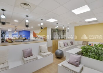 Location bureaux privés Marseille 8 Cushman & Wakefield