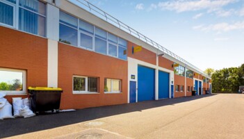 Location entrepôts / activités Saint-Ouen-l'Aumône Cushman & Wakefield