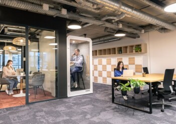 Location plateaux indépendants Paris 2 Cushman & Wakefield